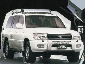 Toyota Land Cruiser 100 VX Active Vacation 1998 года